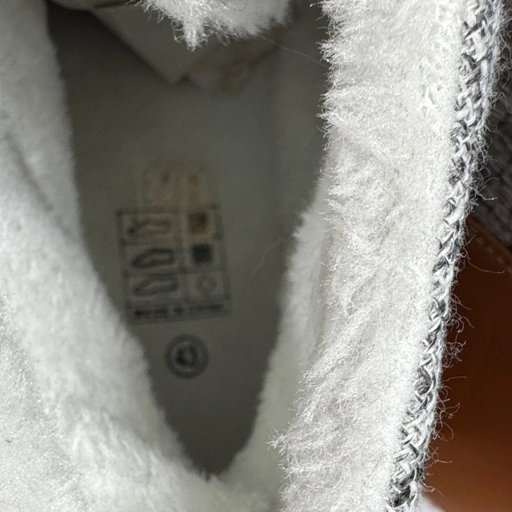 Stylish Gray and Tan High-Top lightweight faux fur fashion Sneakers NEW